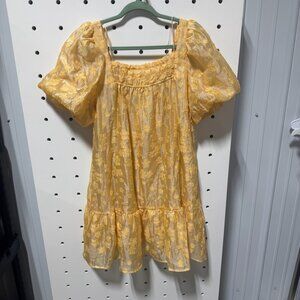NWT Moon River Golden Yellow Floral overlay button down back mini dress